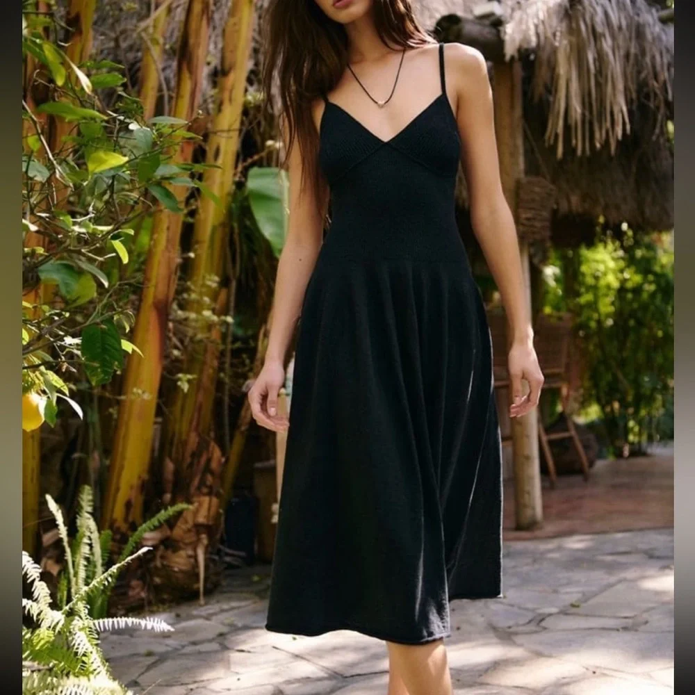 Free people Black sweater Spaghetti Strap Midi Dress size XL NWOT